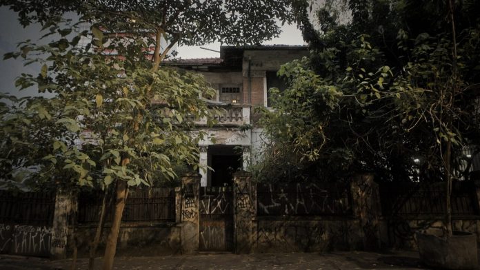 A Mulher da Casa Abandonada_Easy-Resize.com