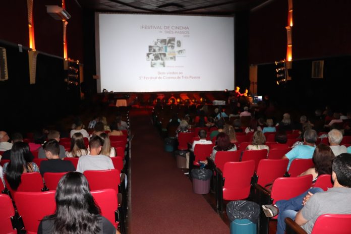 Festival de Cinema de Três Passos festival-de-cinema-01-arquivo